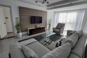 Lovely 2 br serviced apartment with pool